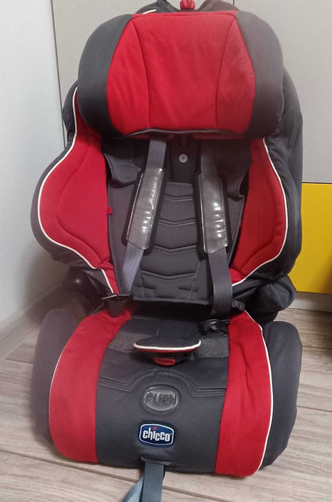 Scaun auto copii, Chicco Neptune, 9-36 kg (1 an pana la aprox. 12 ani)