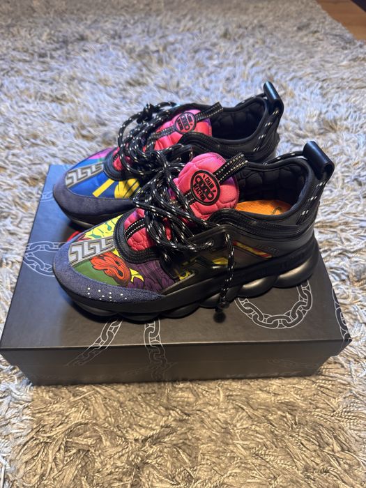 Versace Chain Reaction