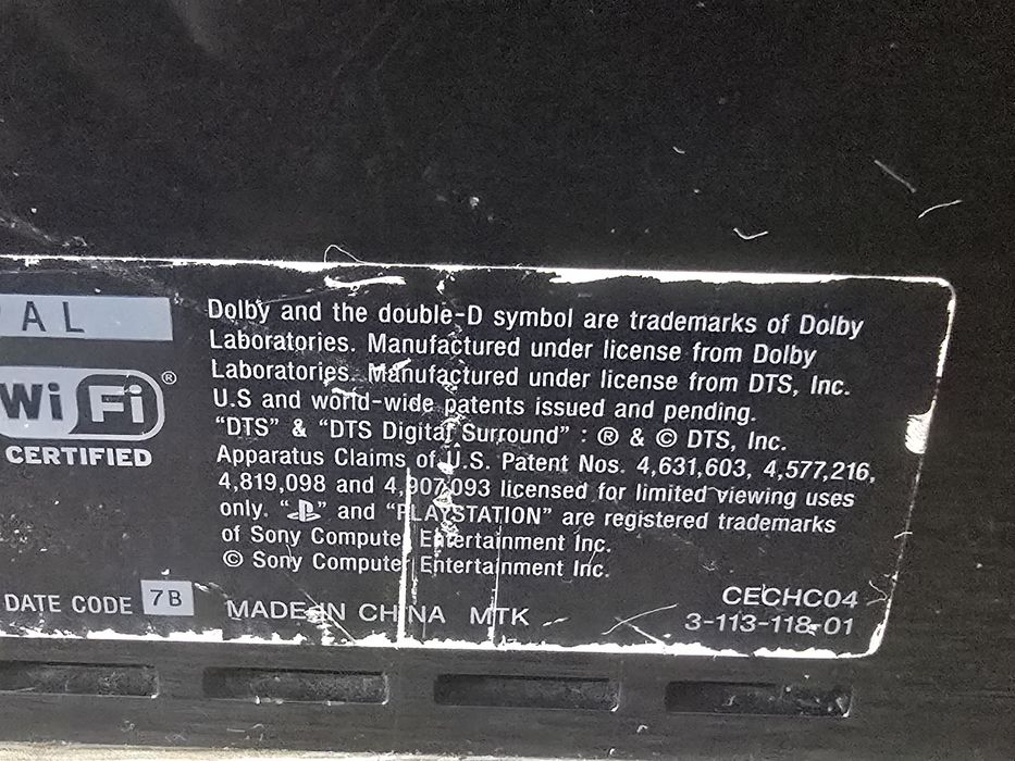 PS3 backwards compatible ps2/ps1 modat 2 manete