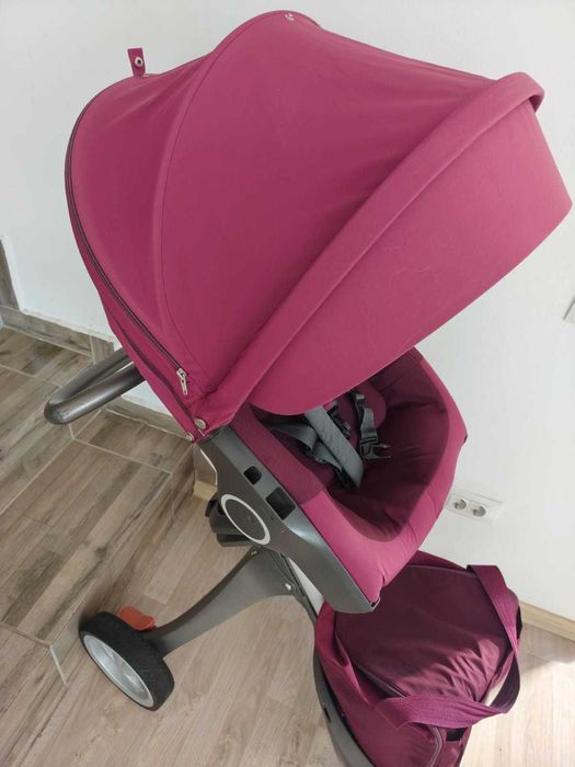 Cărucior Stokke V4 impecabil