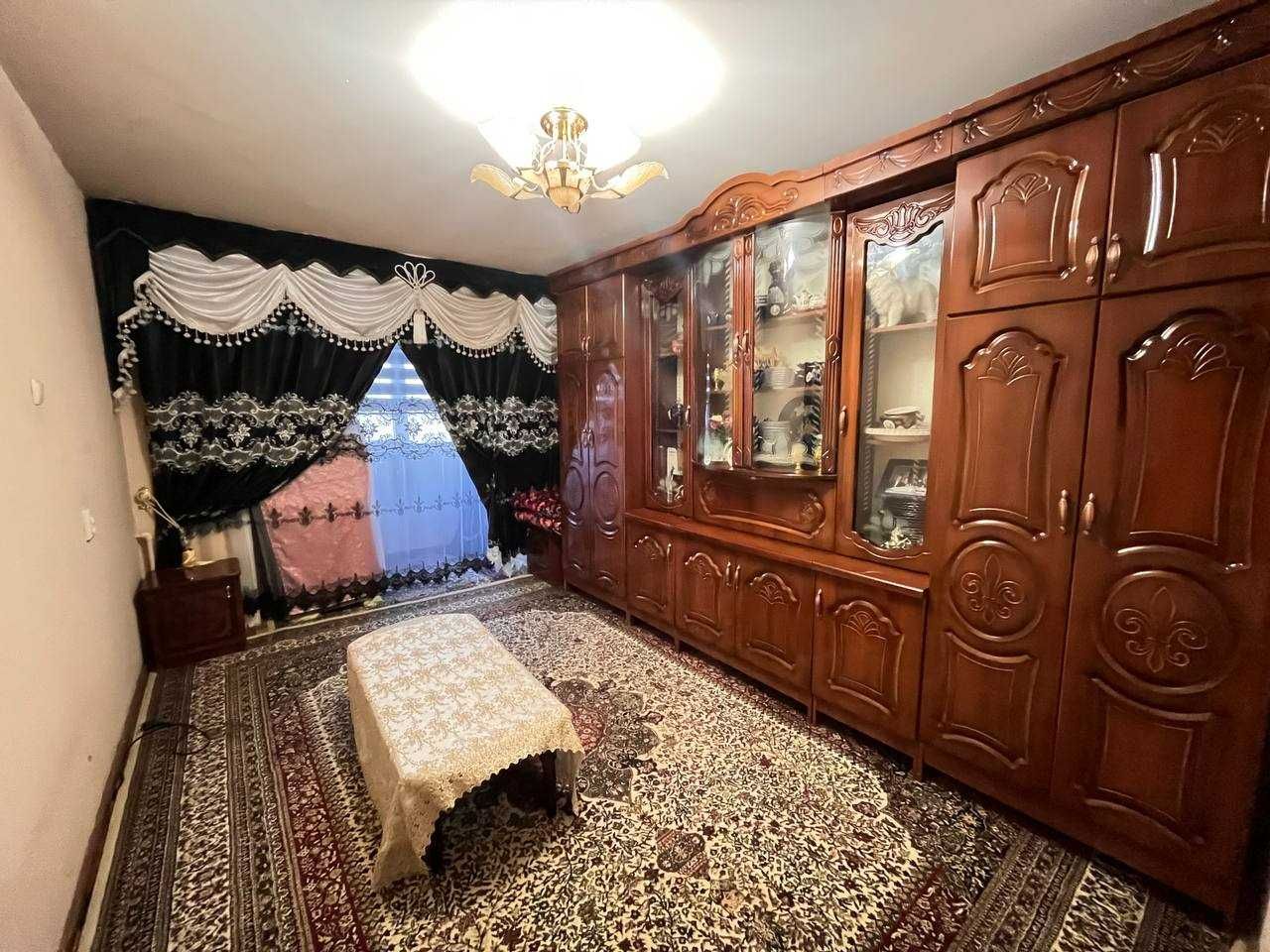 3 хоналик 4 этаж технология институти, овир, барча жихозлари бн