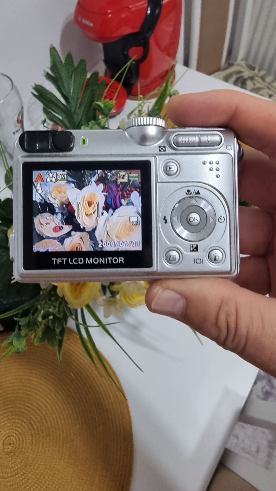 Camera foto - video VIVITAR  la cutie ,superbe