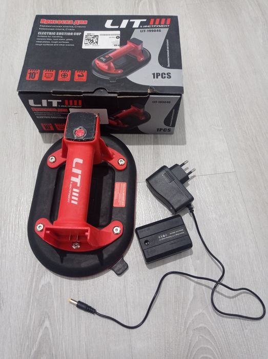 Вакуумная присоска