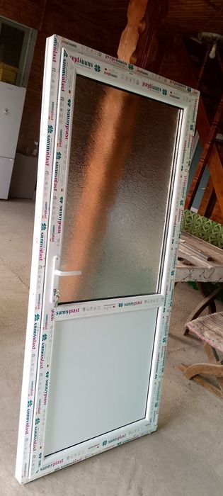 Ușa PVC 880+1880 cu sticla termopan