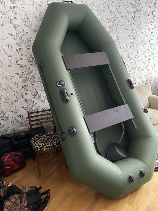 Продам новую лодку ,Аква Мастер 260.