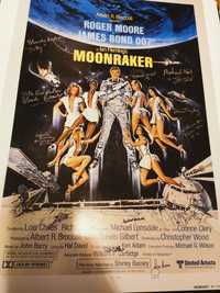Ретро Постер James Bond Moonraker с Роджър Мур с рамка IKEA 50/40