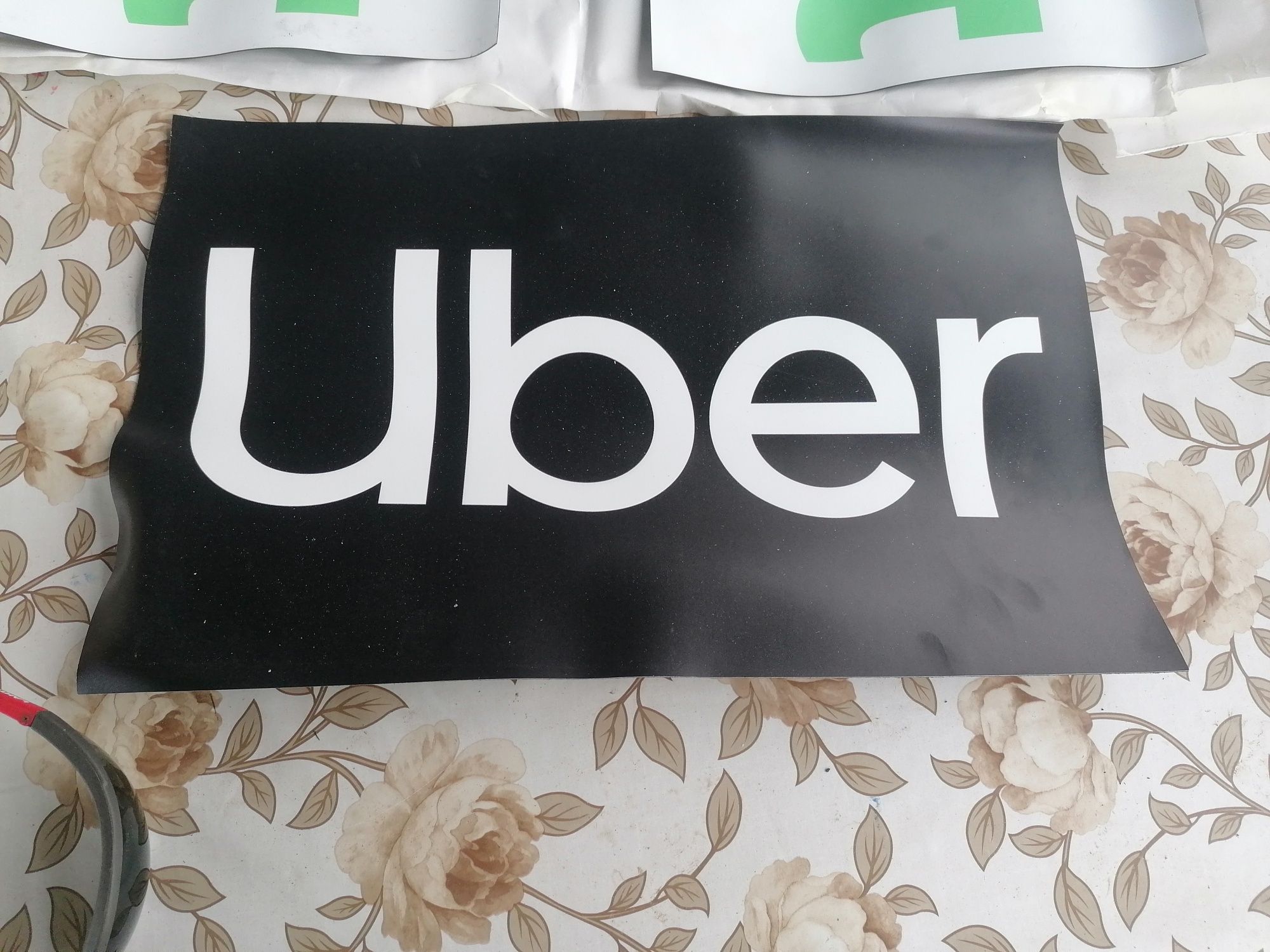 Stiker magnetic uber și bolt
