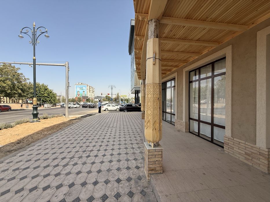 Продажа здания 1 я линия Хаст имам 7.5 соток