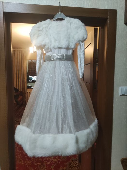 Костюм снегурочки новогод.