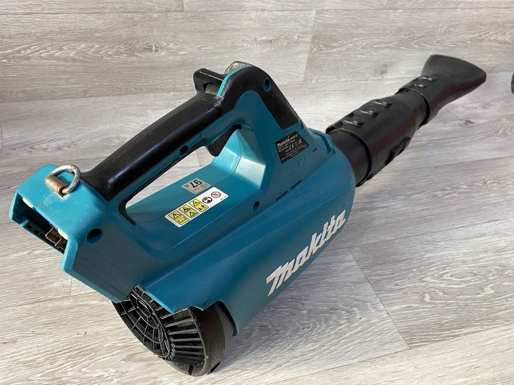 Suflanta Makita UB001G XGT