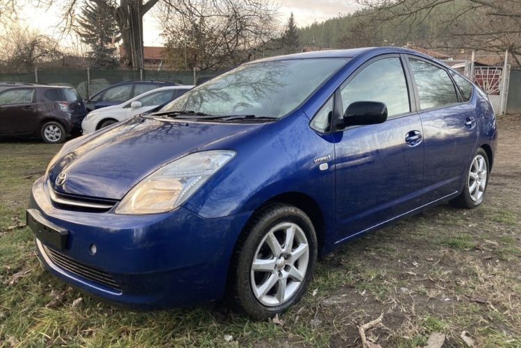 Тойота Приус Хибрид /Toyota Prius hybrid 1.5vvt-i 78кс.2008г. НА ЧАСТИ