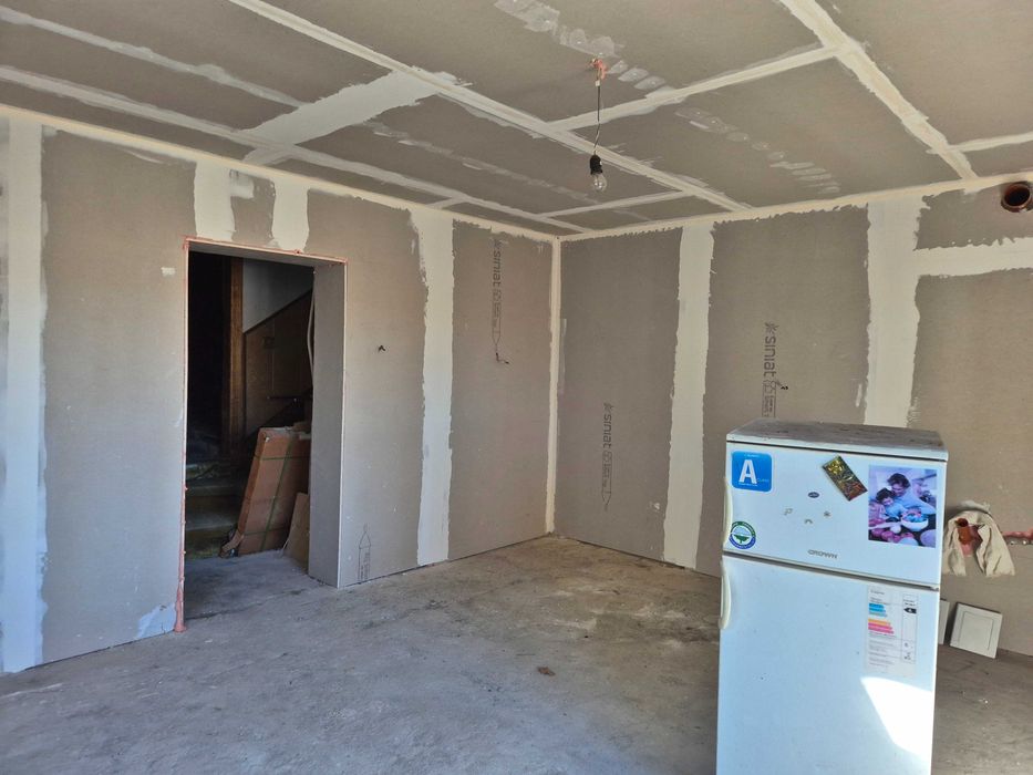 Къща в  гр.Троян