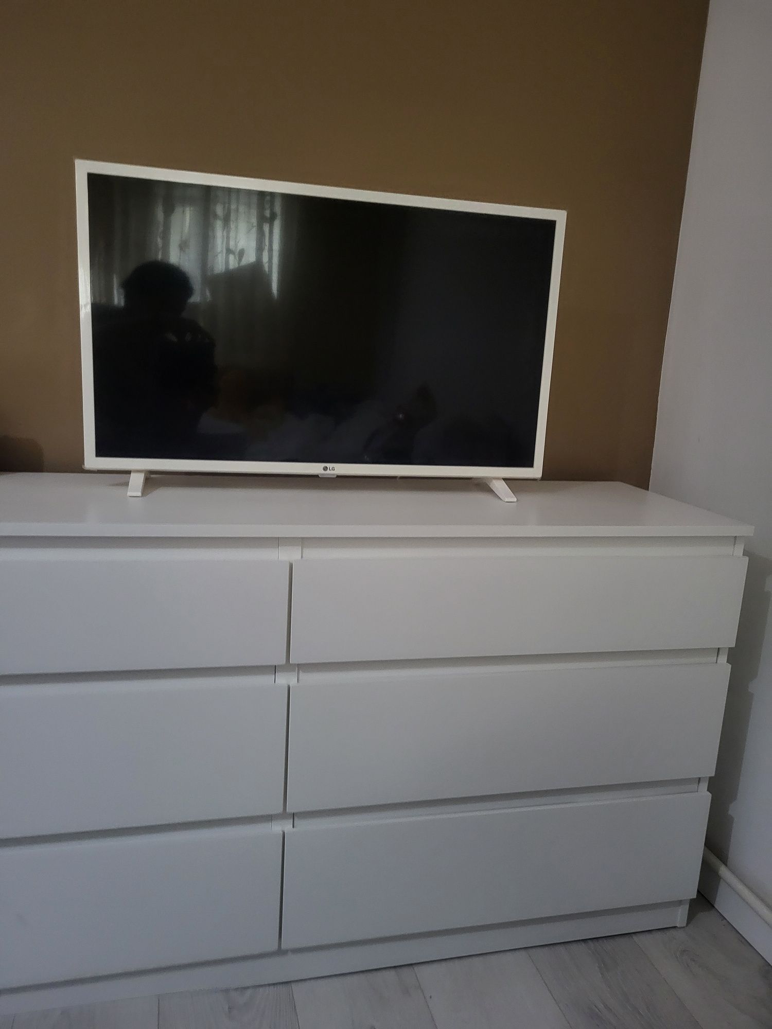 Smart TV LG FULL HD, LED, 32 inch( 81 cm)