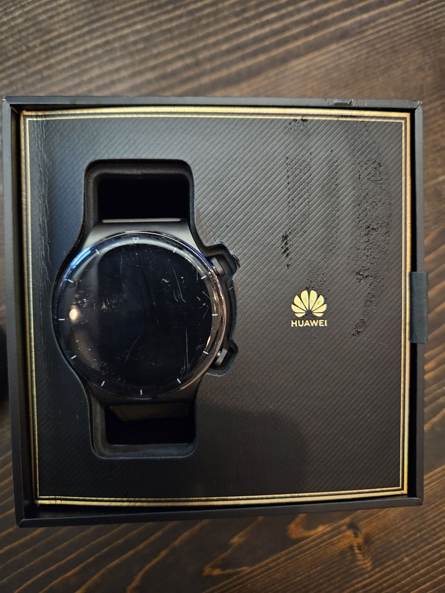 HUAWEI WATCH GT2 перфектно състояние.