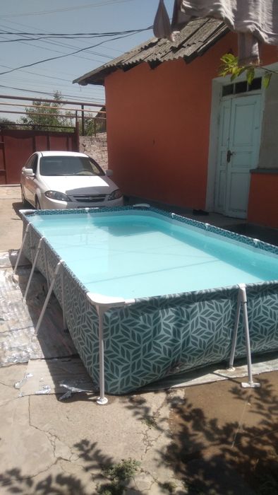 Нурафшон шахрида ховли уй ижарага ьерилади