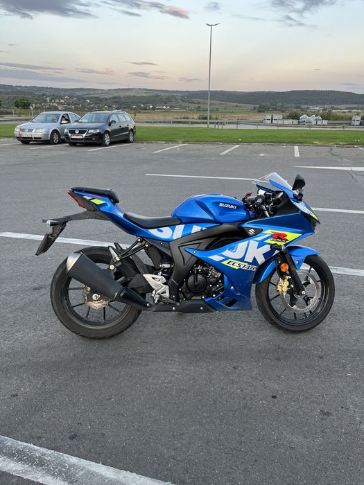 Motocicleta Suzuki gsxr 125