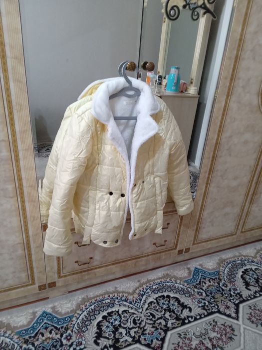 Kurtka qizlar uchun