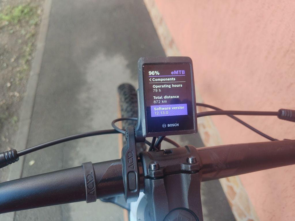 Bicicleta electrica Cube Reaction 750
