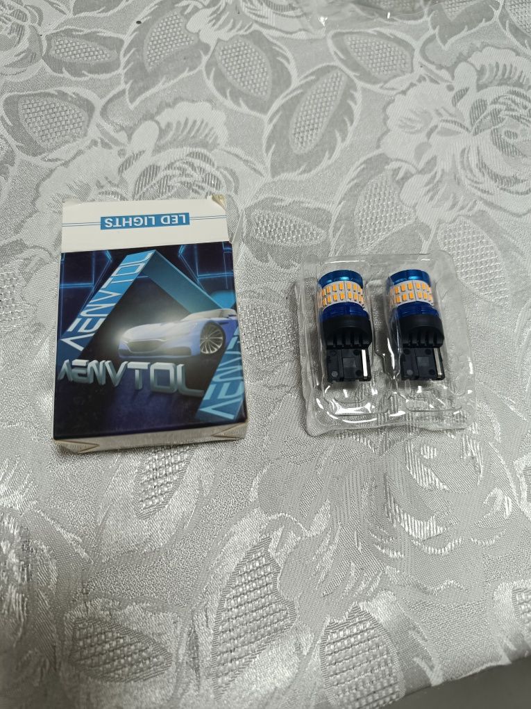Крушки за мигачи Т20 W21W Led