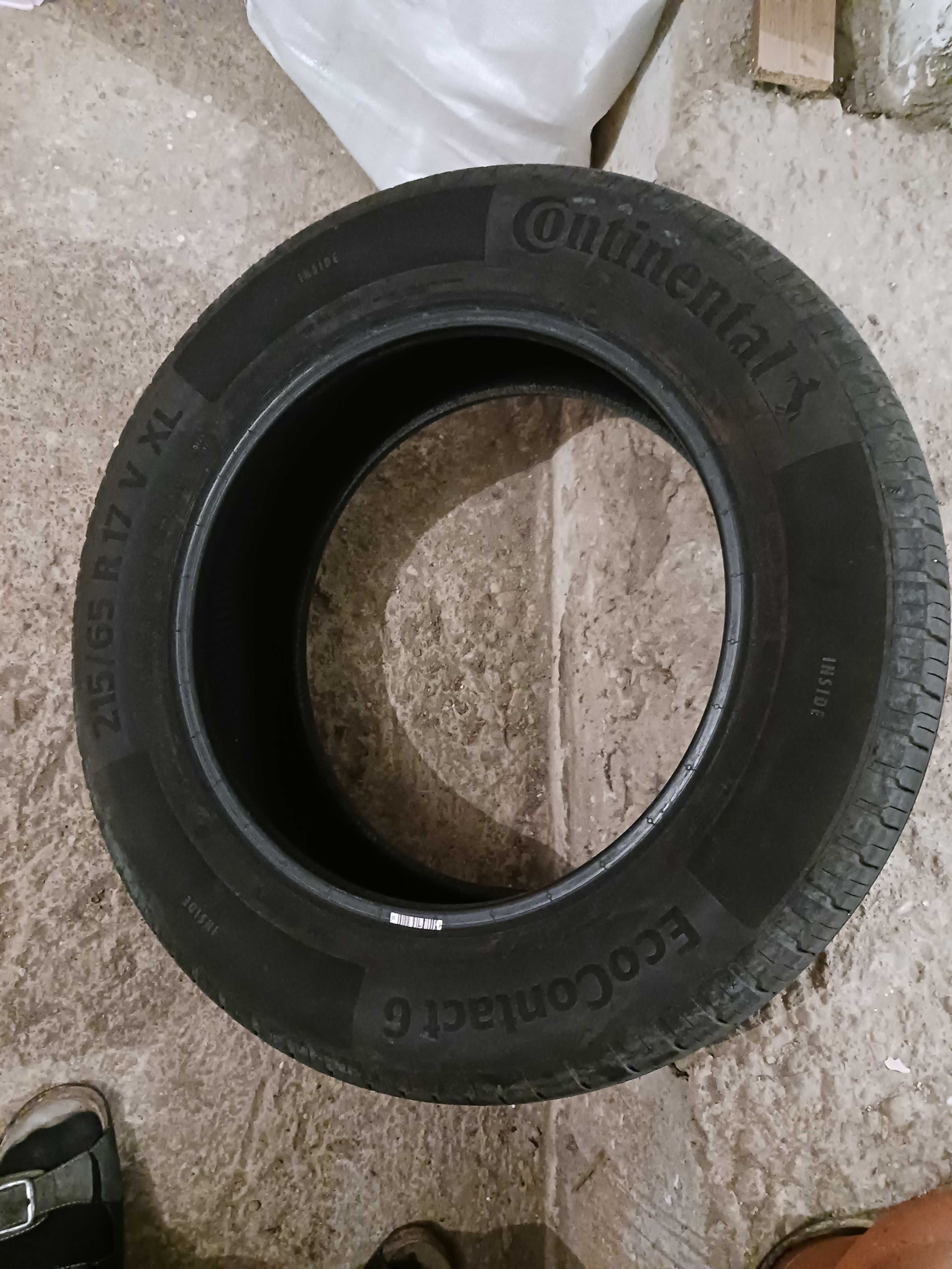 Vând 4 cauciucuri de vara Continental EcoContact 6XL 215/65R17 103V.