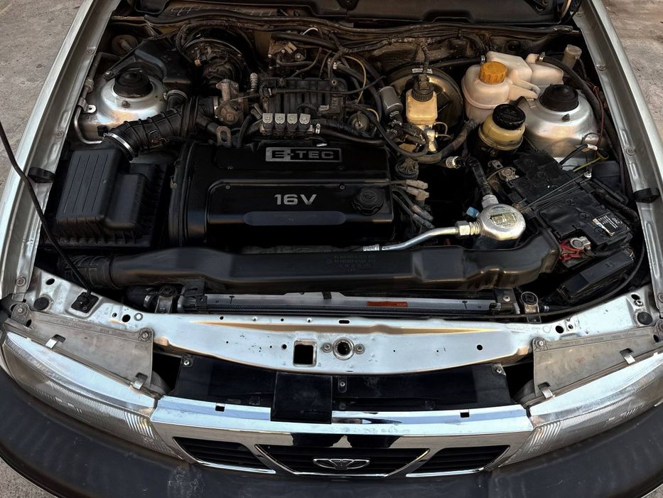 Nexia 1 sotiladi avtomat