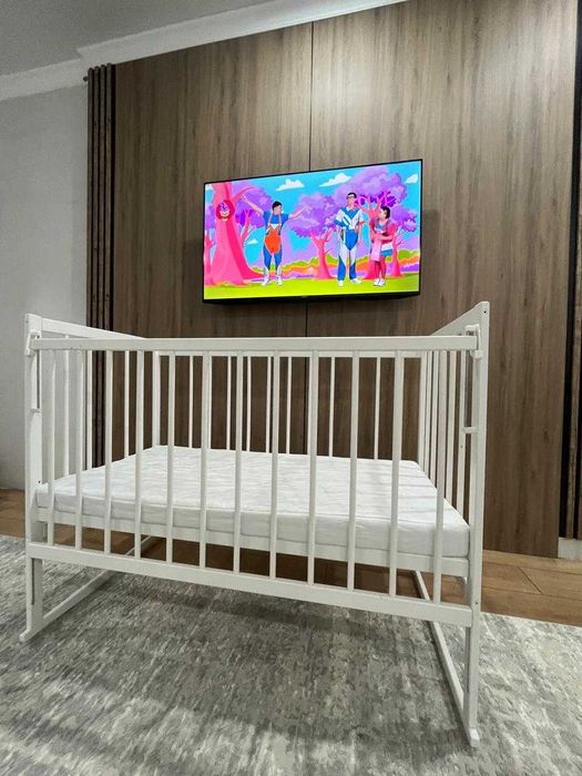 Продам детскую кроватку