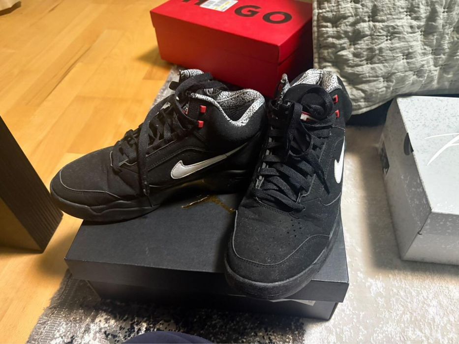 Jordan Flight Lite Mid