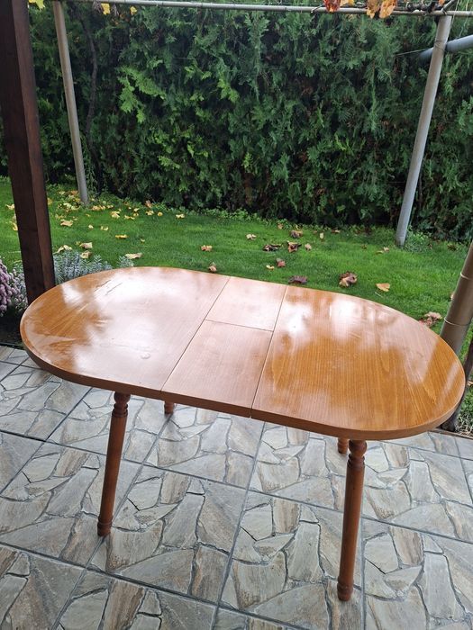 Трапезна разтегателна маса