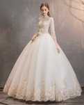 Rochie mireasa, pantofi si voal