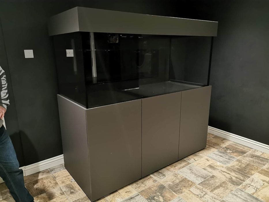 Мебель с аквариумом