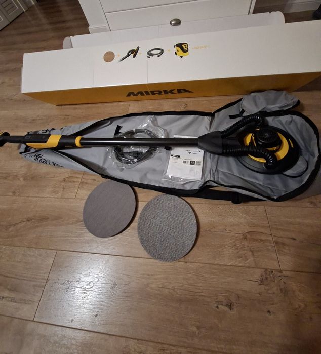 Girafa Mirka Leros