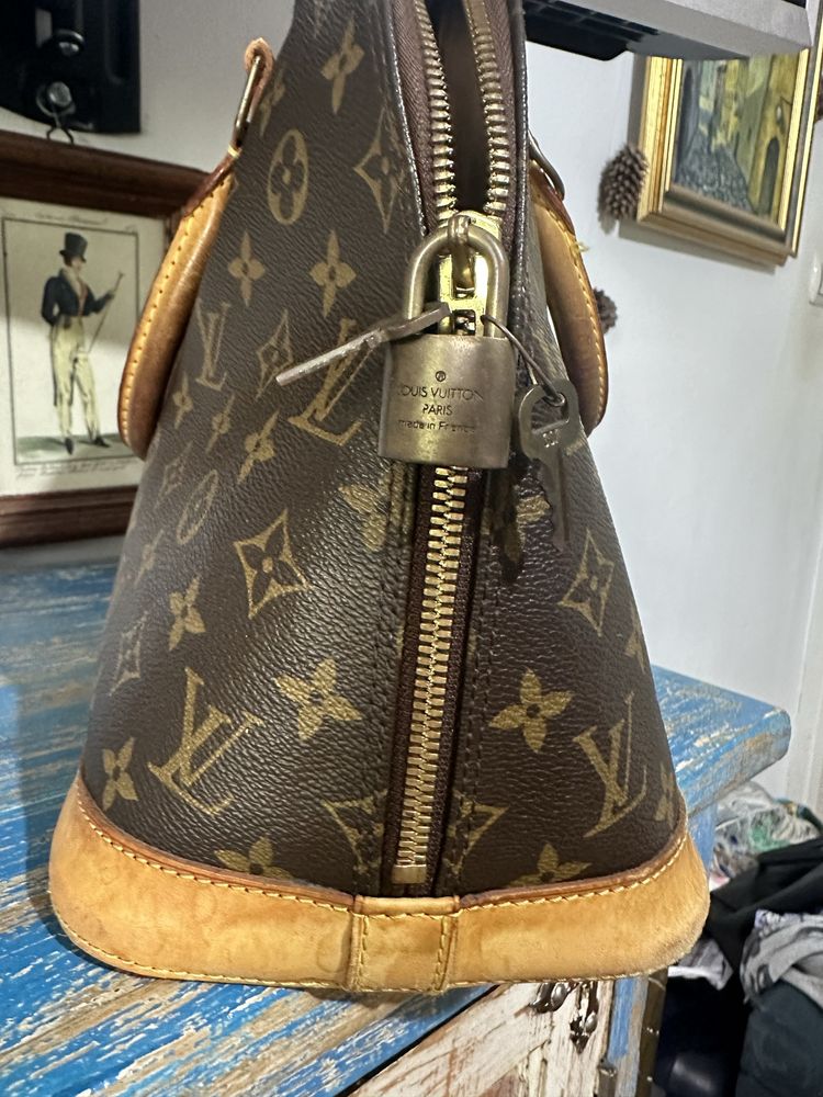 Geanta vintage Louis Vuitton Alma 307