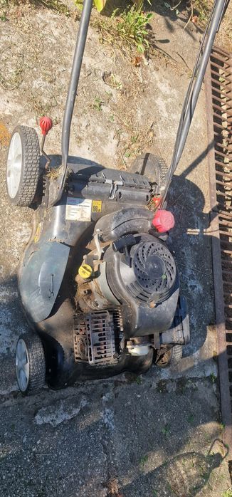 Motocositoare masina de tuns gazon autopropulsata