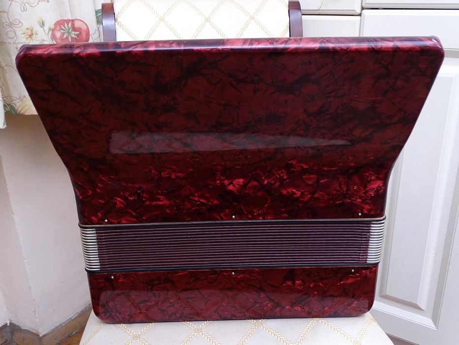 Акордеон "Weltmeister" – винтидж украса, декор - дом или заведение