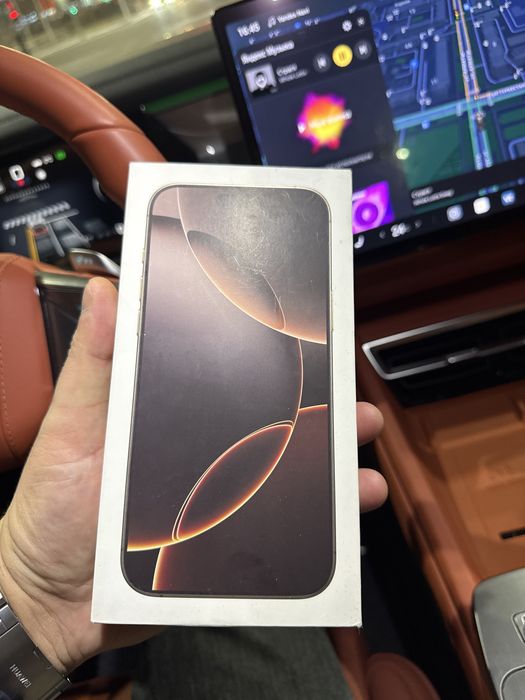 Iphone 16 pro max розовый или старлайт