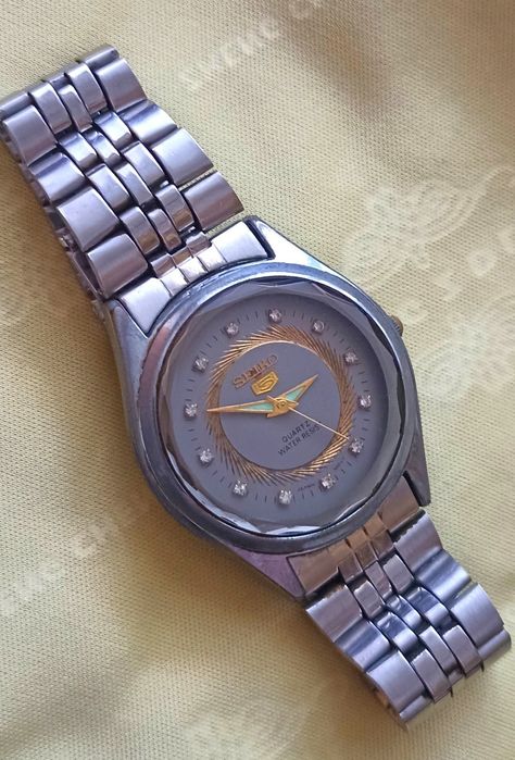 Продам часы Сейко, Seiko, наручные, мужские, кварцевые, подарки.