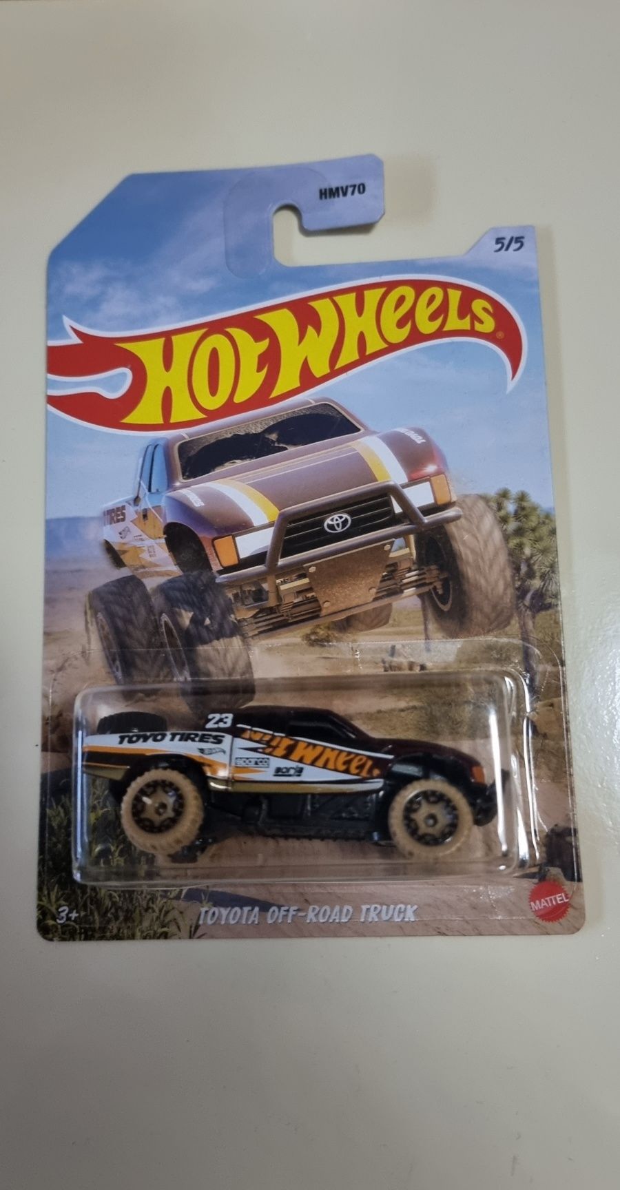 Mașini hot wheels off road