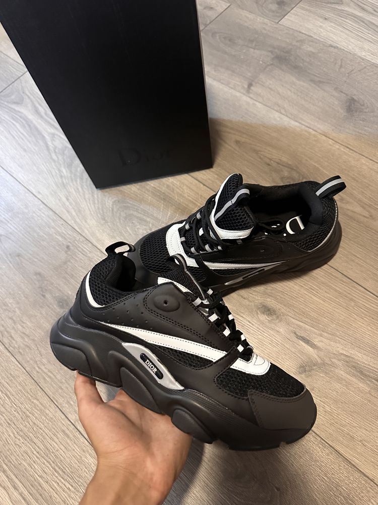 Dior B22 Premium
