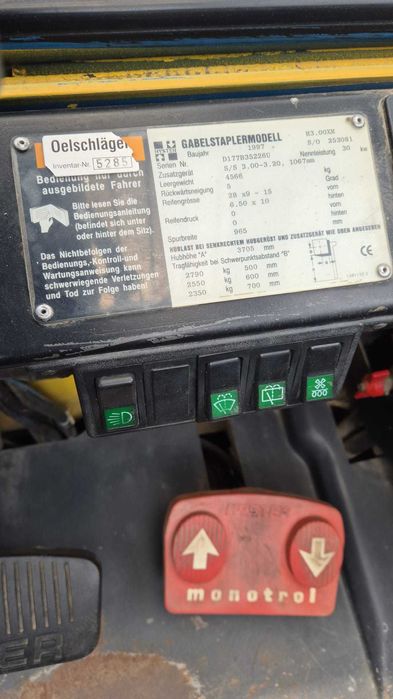 Vând urgent Stivuitor Hyster H3.00XM 3 tone,Triplex, 1997, ISCIR , Gaz