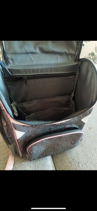 Ученическа ергономична раница