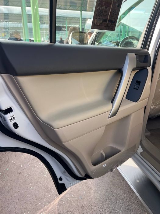 Toyota Land Cruiser 150 Full