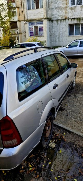 Vând Ford focus 1 ,disel 1.8Tddi