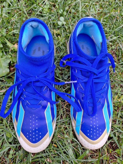 Ghete Adidas fotbal, cu crampoane, mărime 37