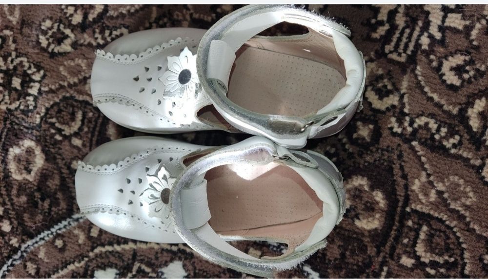 Ортопедическая обувь. Туфли для девочки 29 размер
