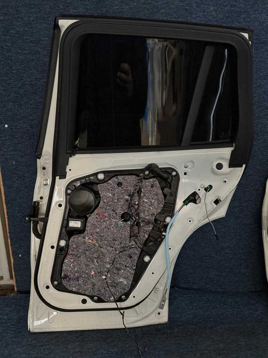 BMW X3 G01 Ușa dreapta față completă ușă dreapta spate completă