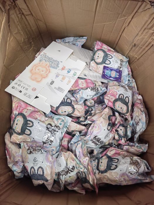 Labubu Bubu 40 lei Timisoara. Toate colecțiile