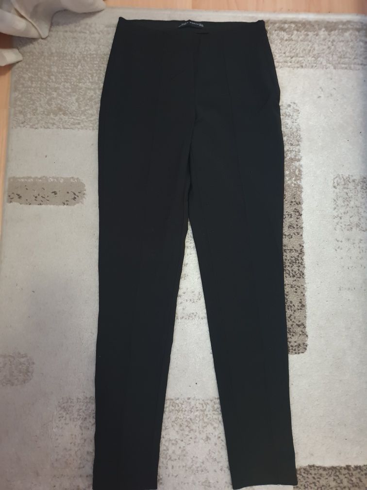 Дамски панталони Zara, Mango, Stradivarius