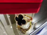 Van Cleef & Arpels VCA Gold Black Onyx Alhambra Clover Дамски Пръстен