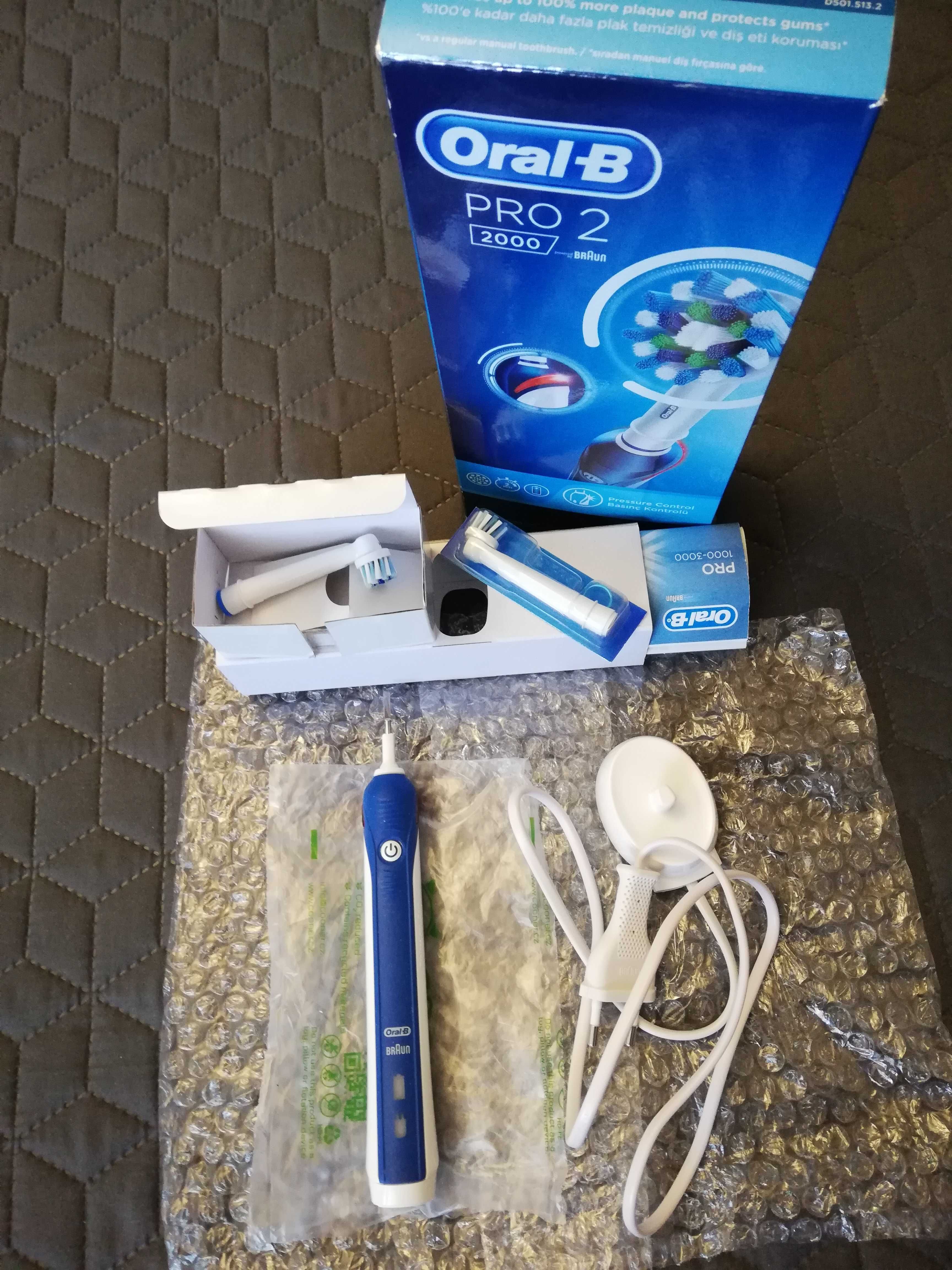 Четка за зъби Oral-B PRO 2