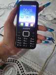 Telefon cu butoane